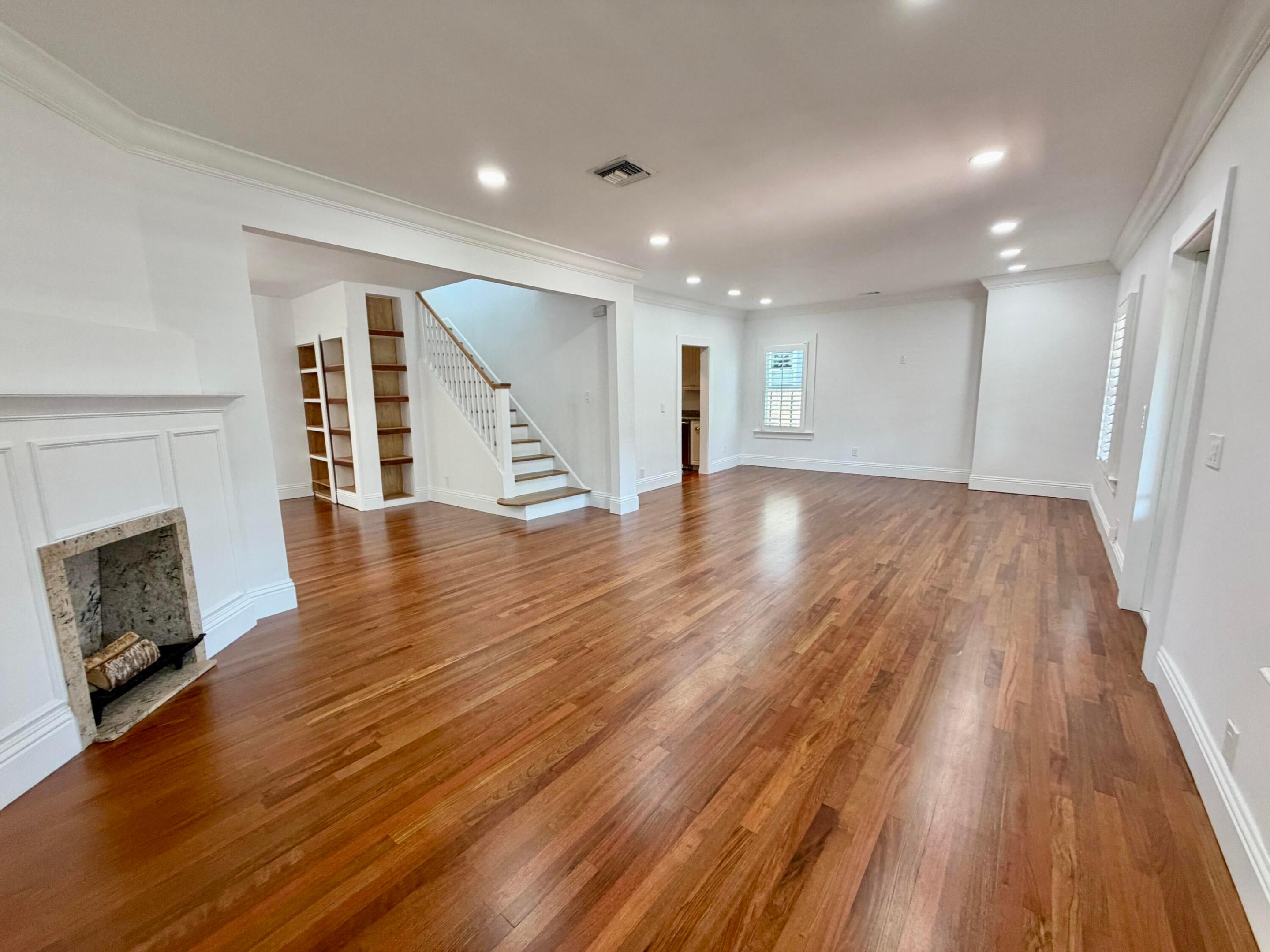 GRANDVIEW HEIGHTS - Residential
