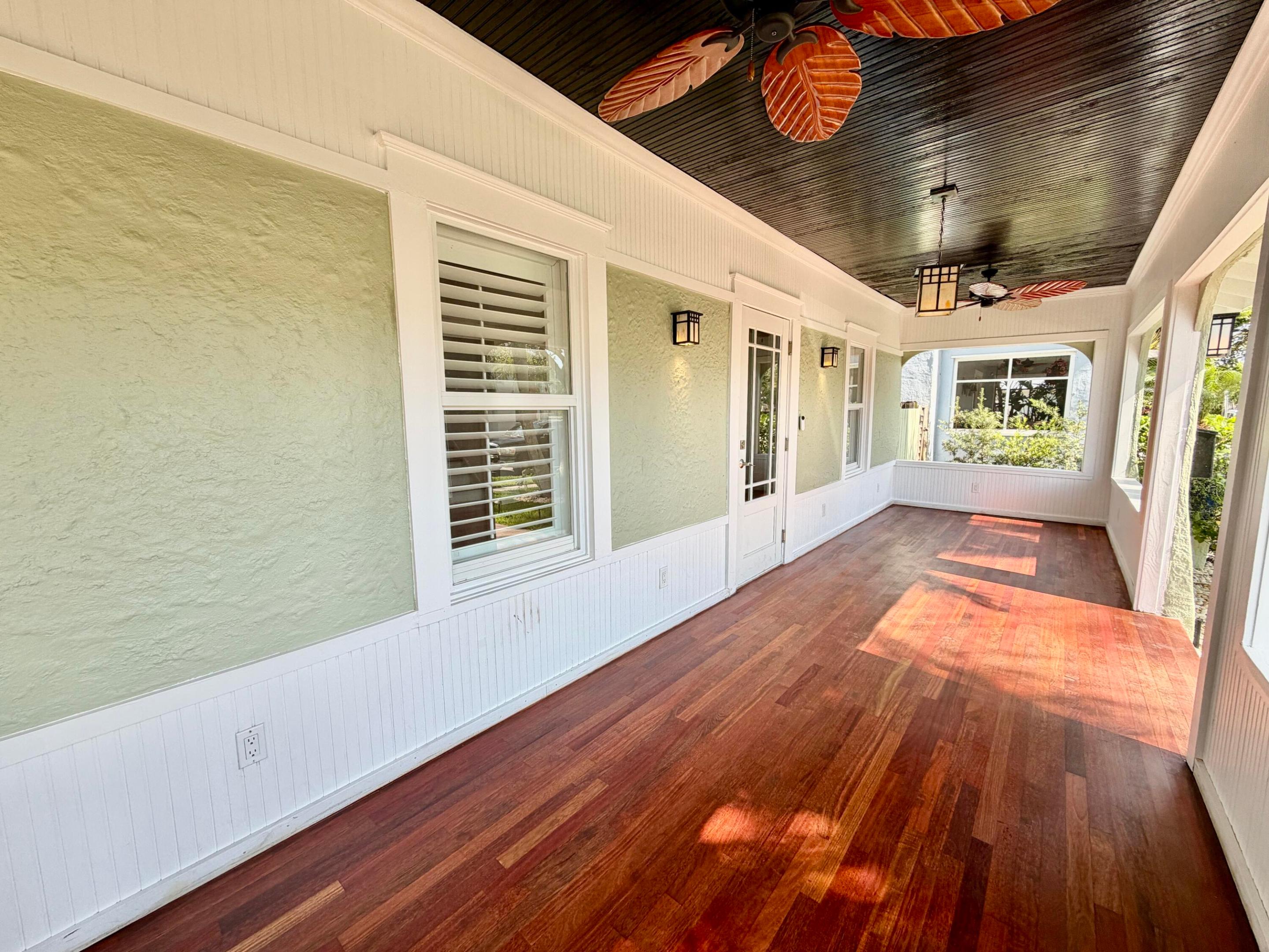 GRANDVIEW HEIGHTS - Residential