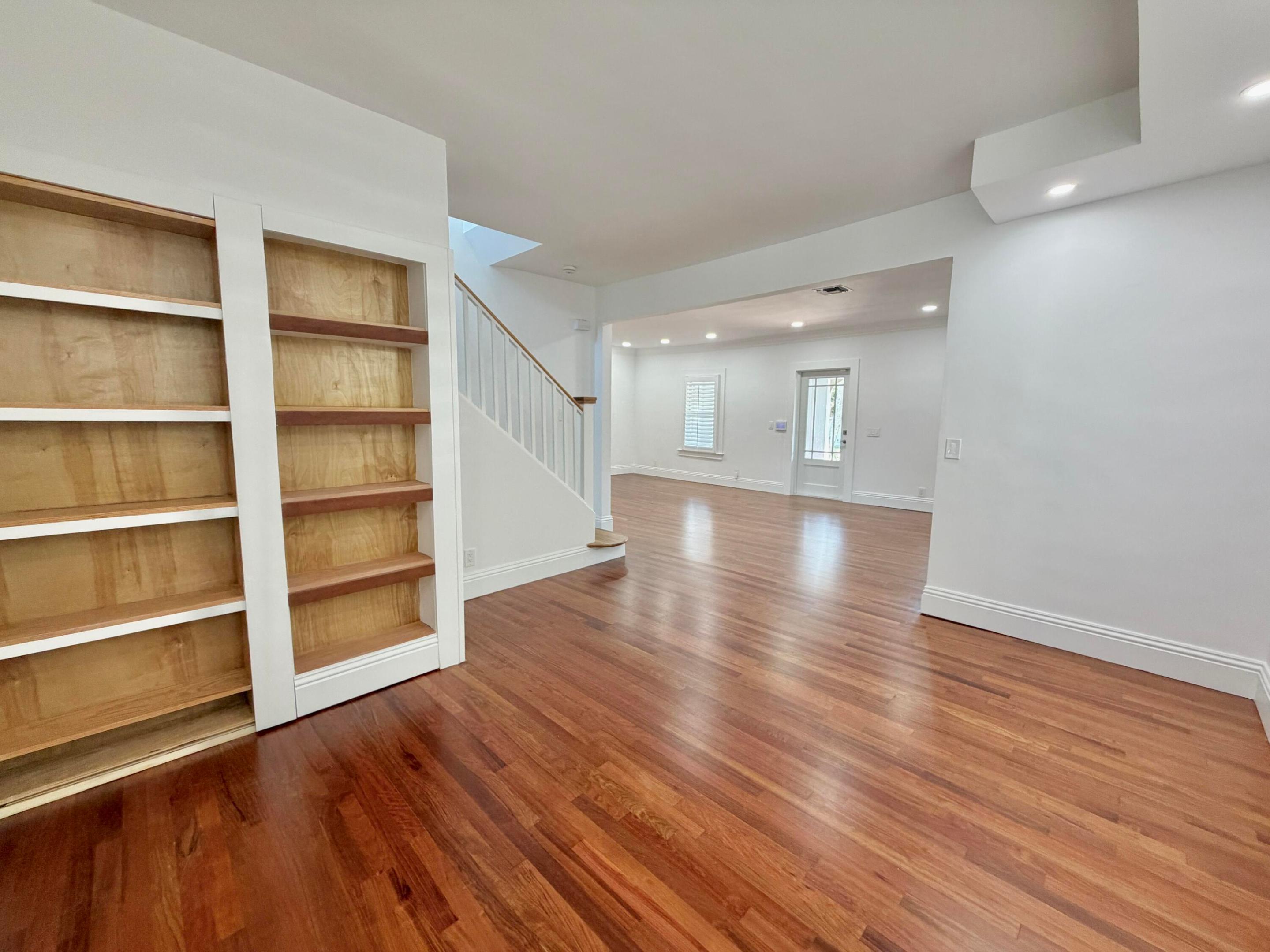 GRANDVIEW HEIGHTS - Residential