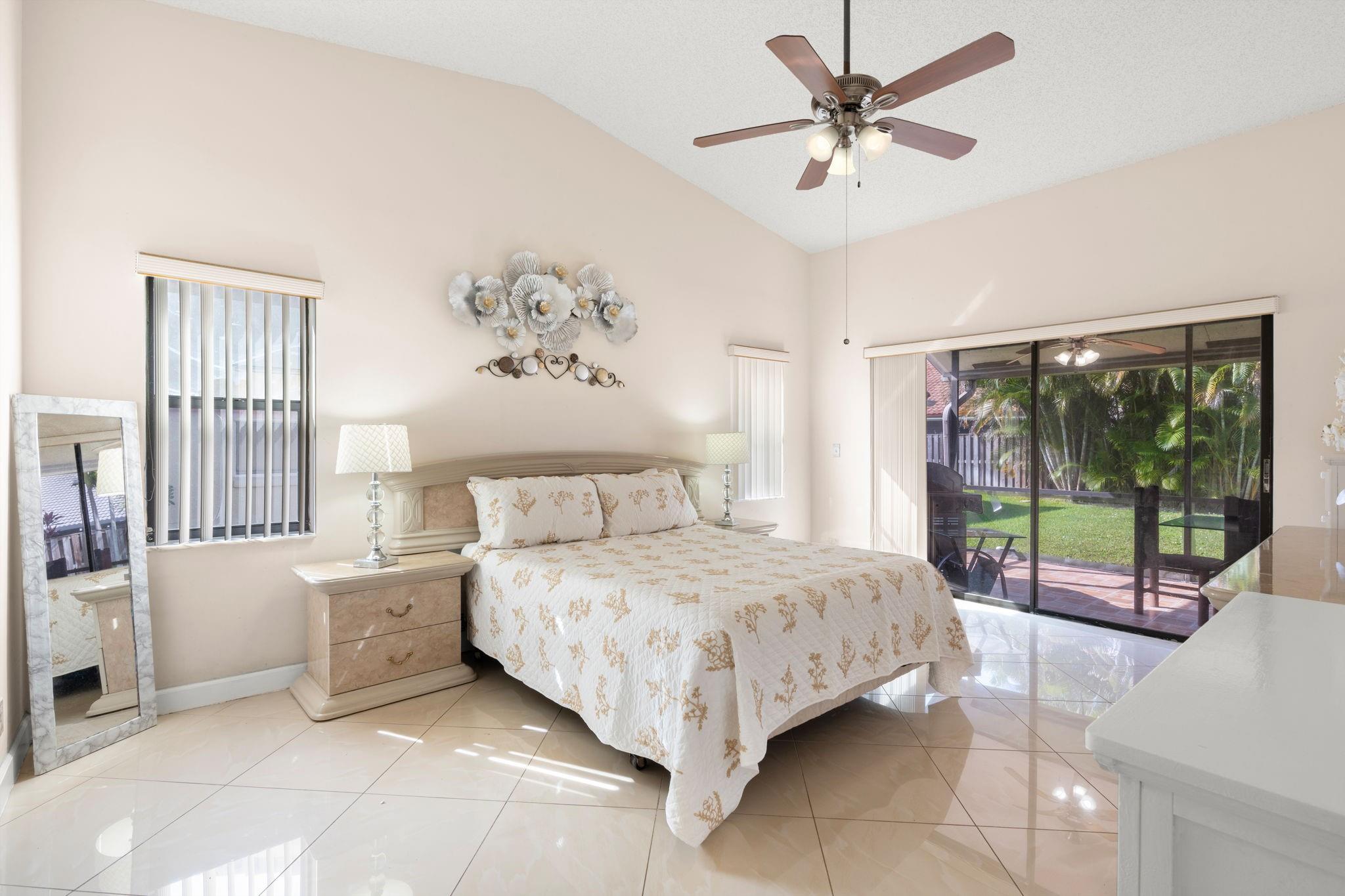 Royal Palm Village 131-35 - Residential