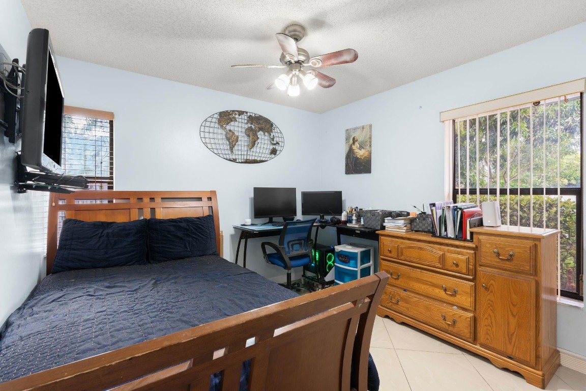Royal Palm Village 131-35 - Residential