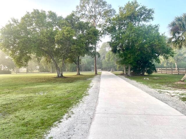 HIDDEN ACRES - Residential Lease