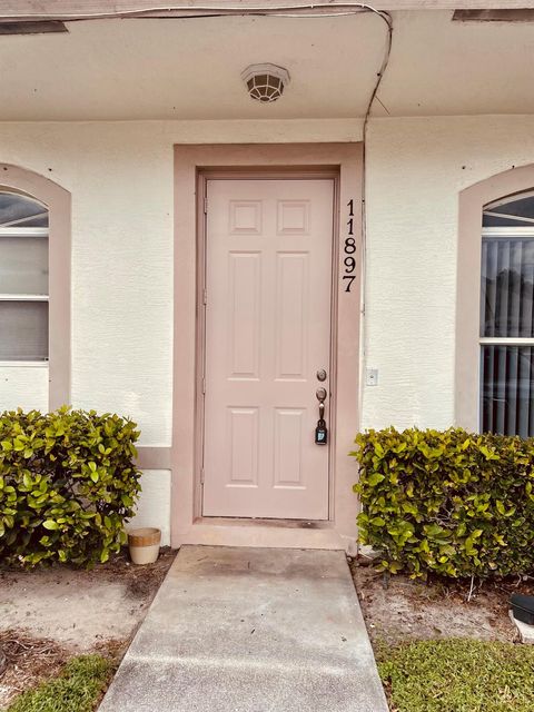 11897 Sturbridge Lane Wellington FL 33414