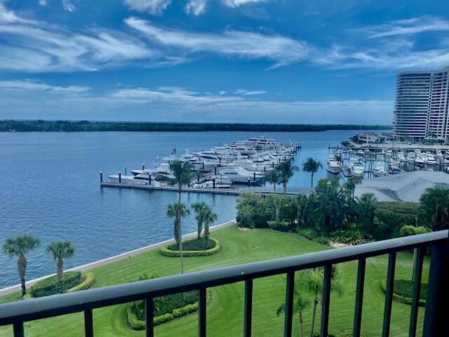 OLD PORT COVE CONDO QUAY SOUTH - Residential