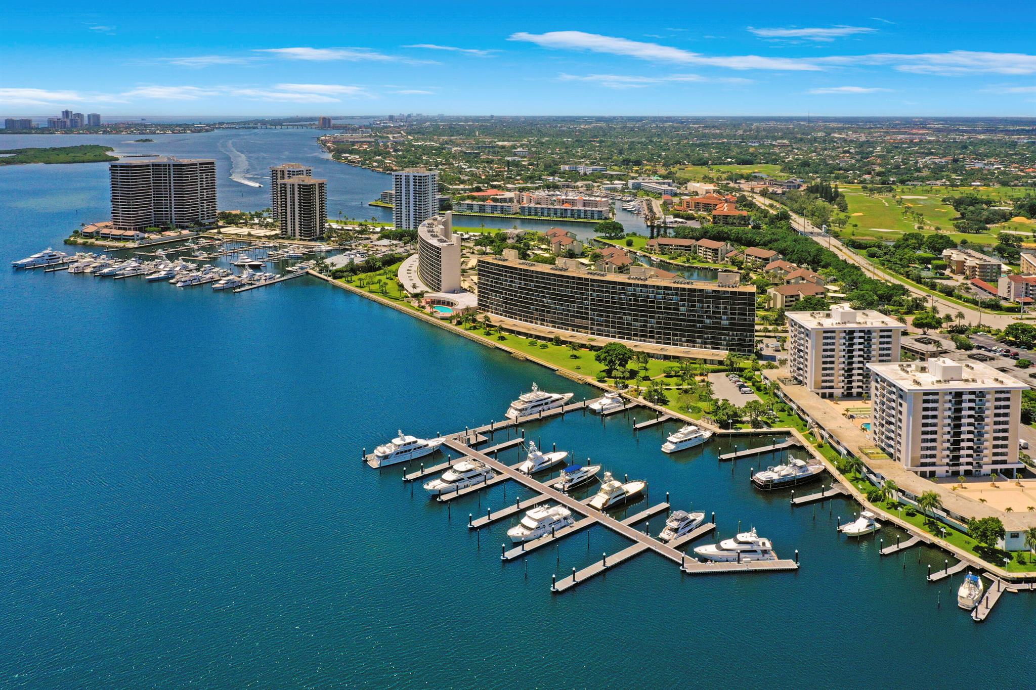 OLD PORT COVE CONDO QUAY SOUTH - Residential