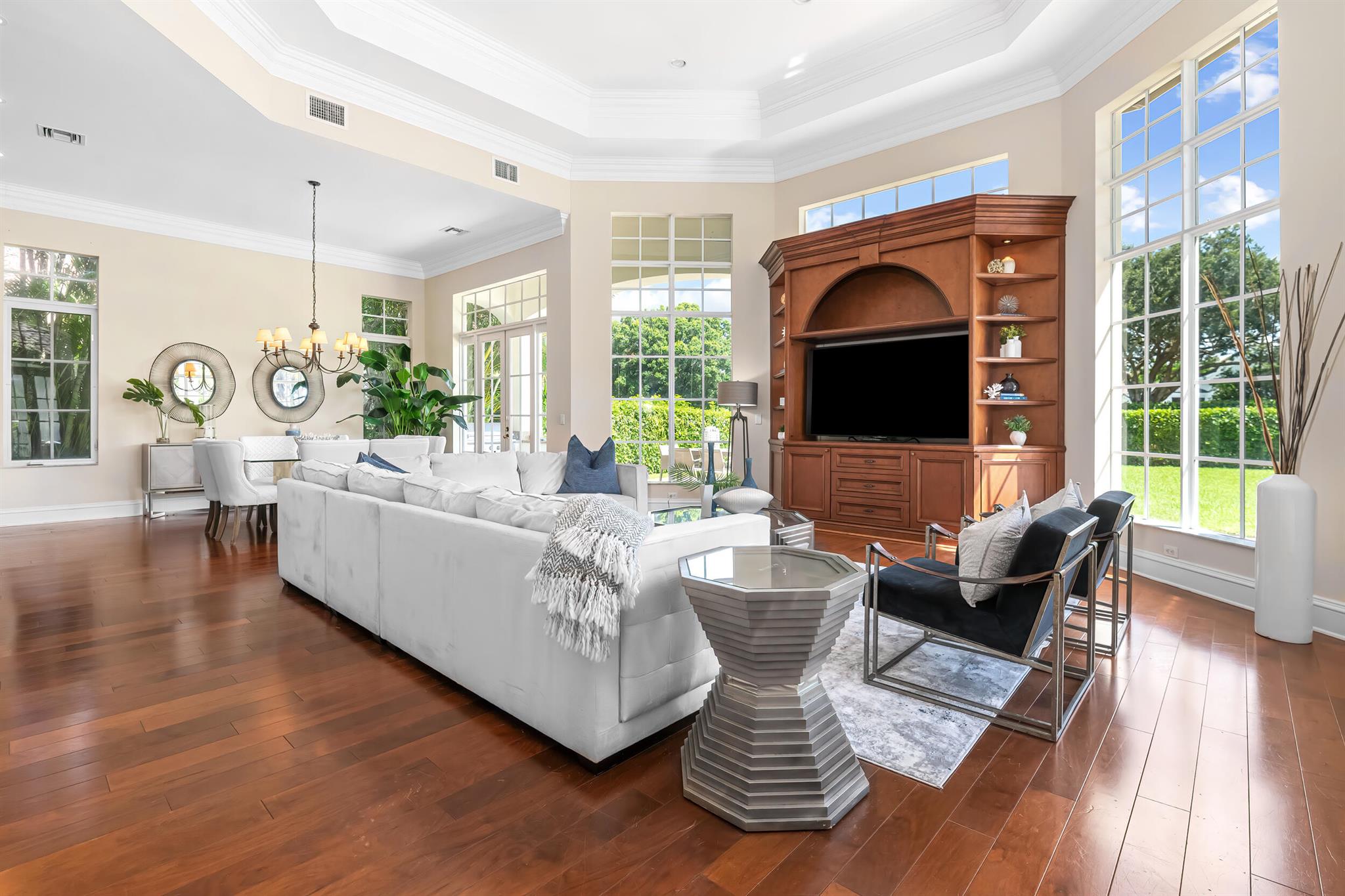 Hamptons - Residential