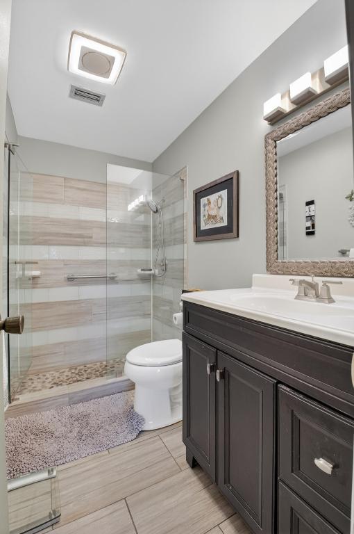 WHISPER WALK/GREENLEAF - Residential