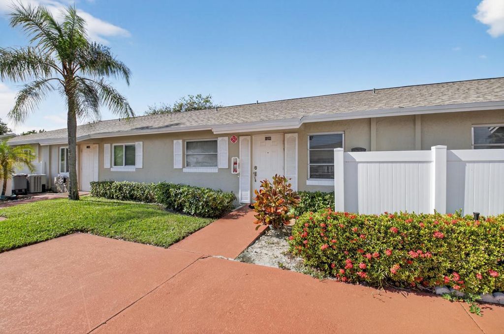 Photo of 18921 Argosy Drive, Boca Raton, FL 33496 (MLS # R11158049)