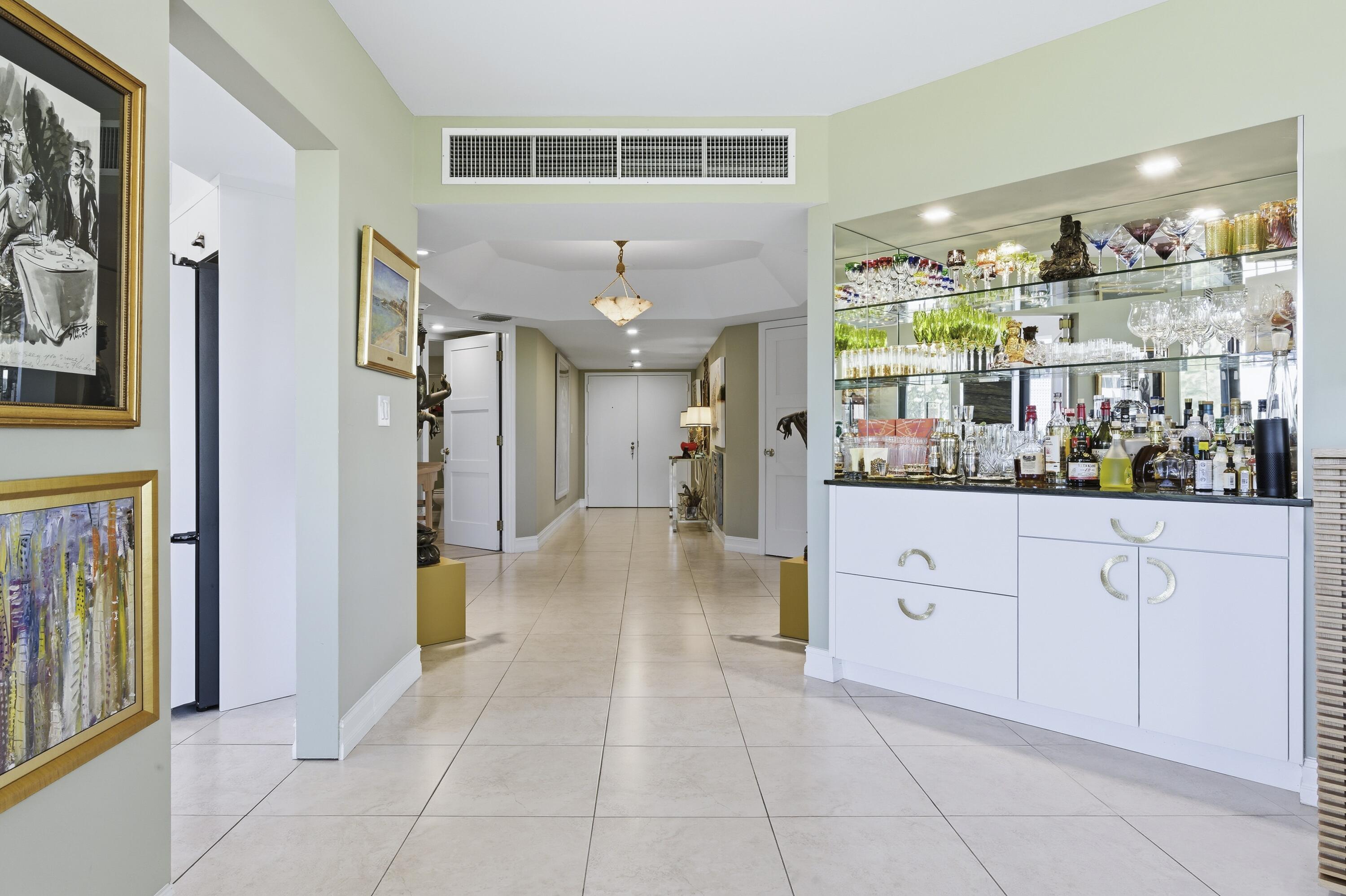 SUTTON PLACE CONDO - Residential