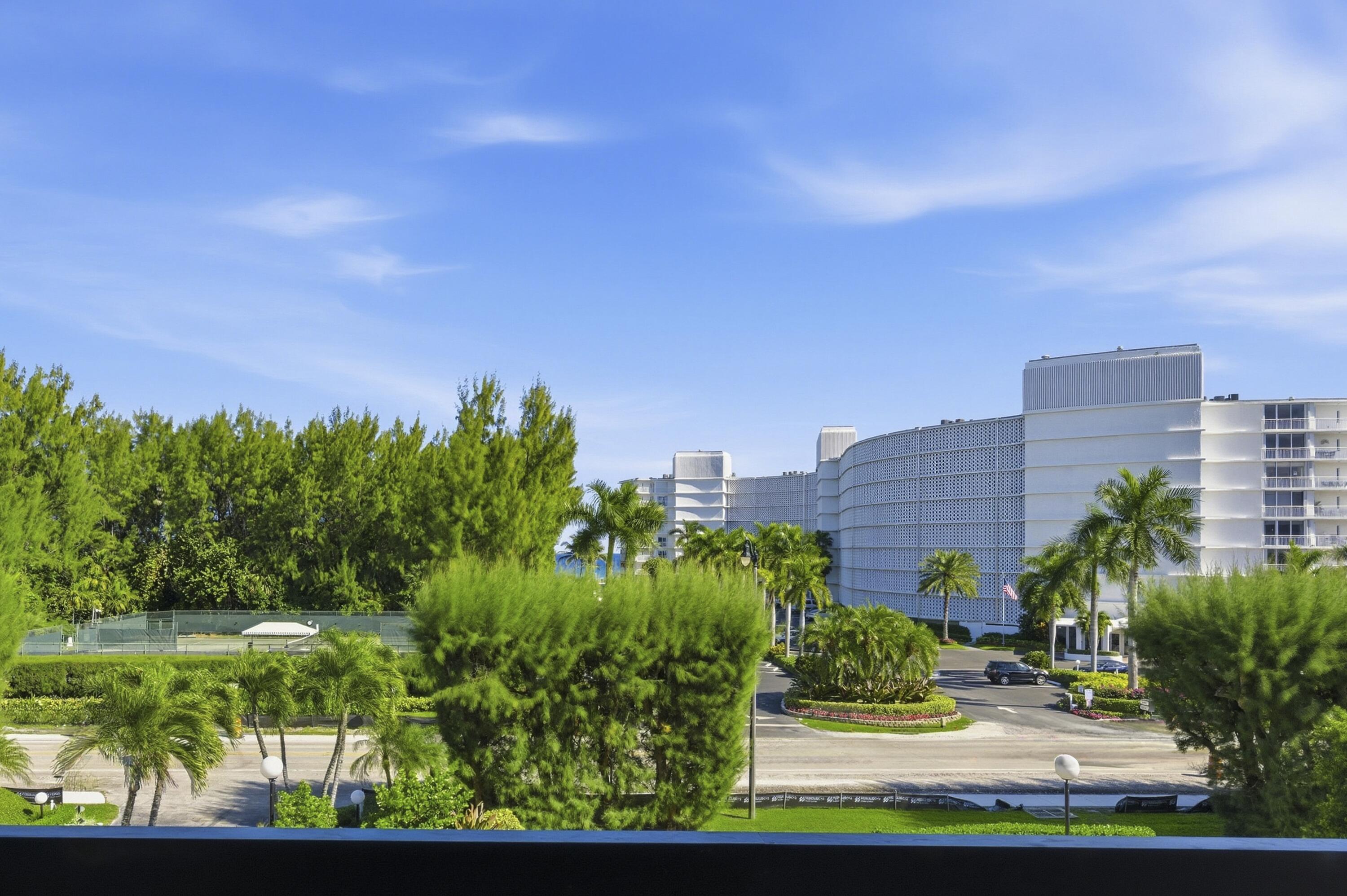 SUTTON PLACE CONDO - Residential