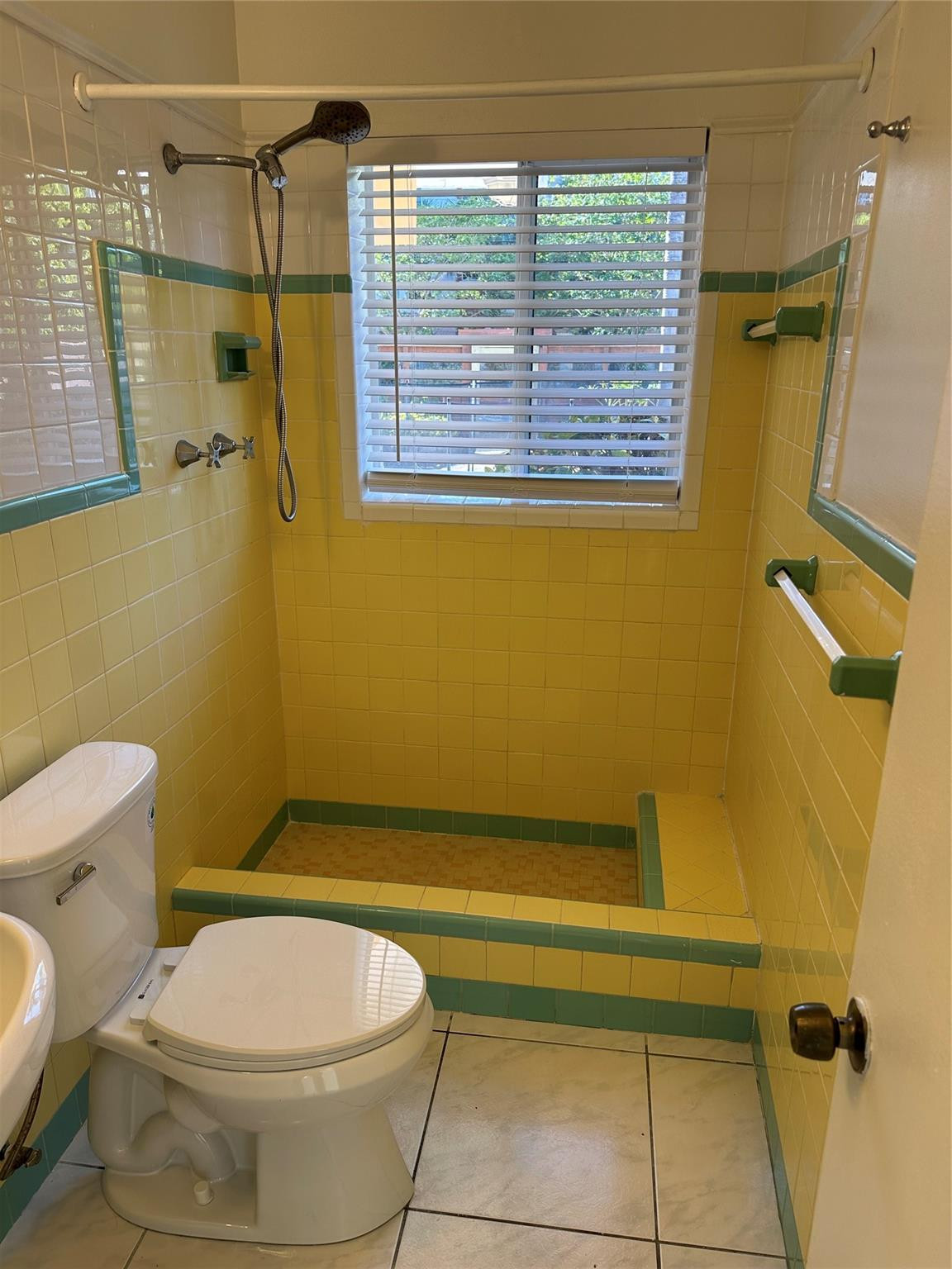 Lake Ridge - Residential Lease