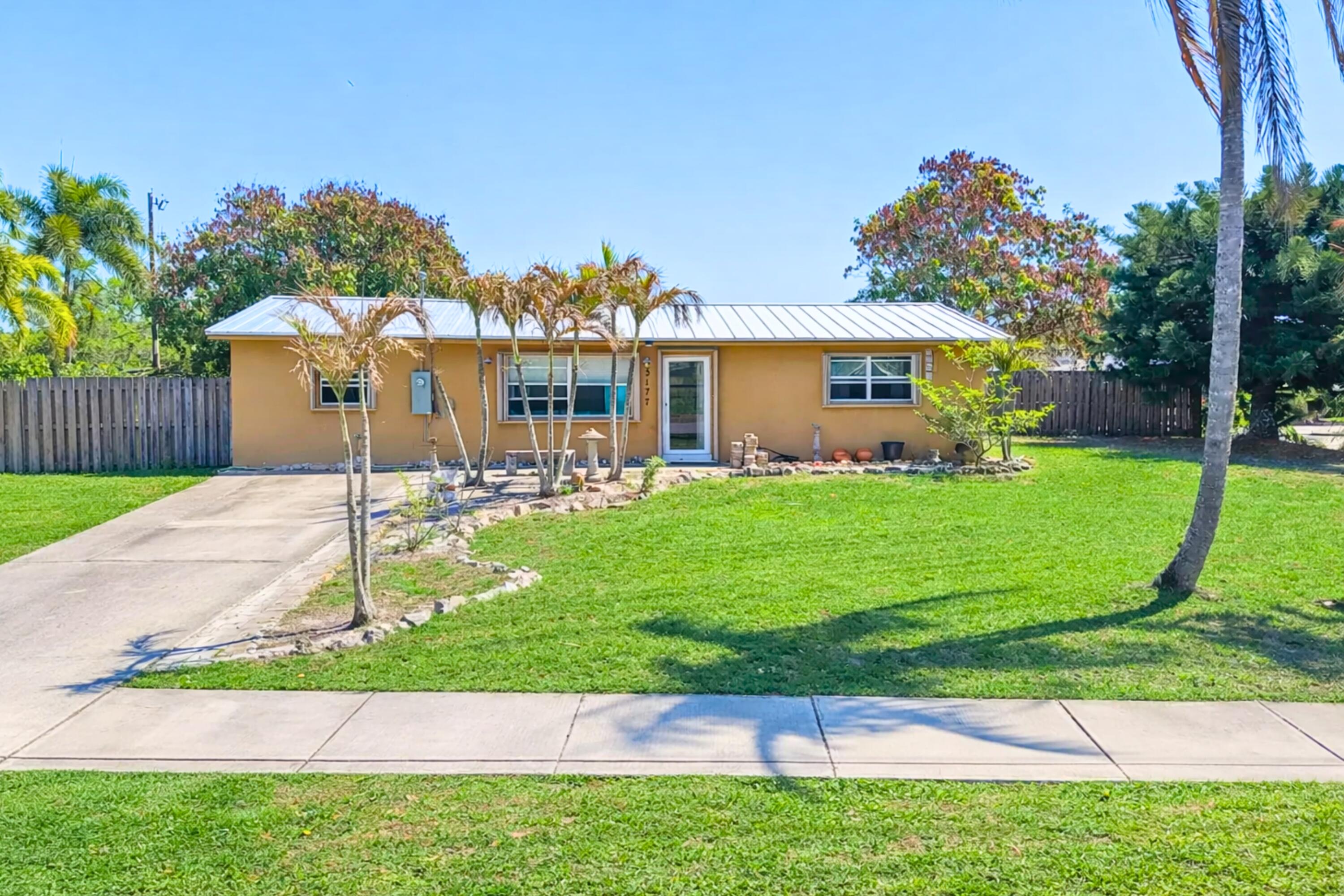 GOLDEN GATE - Residential