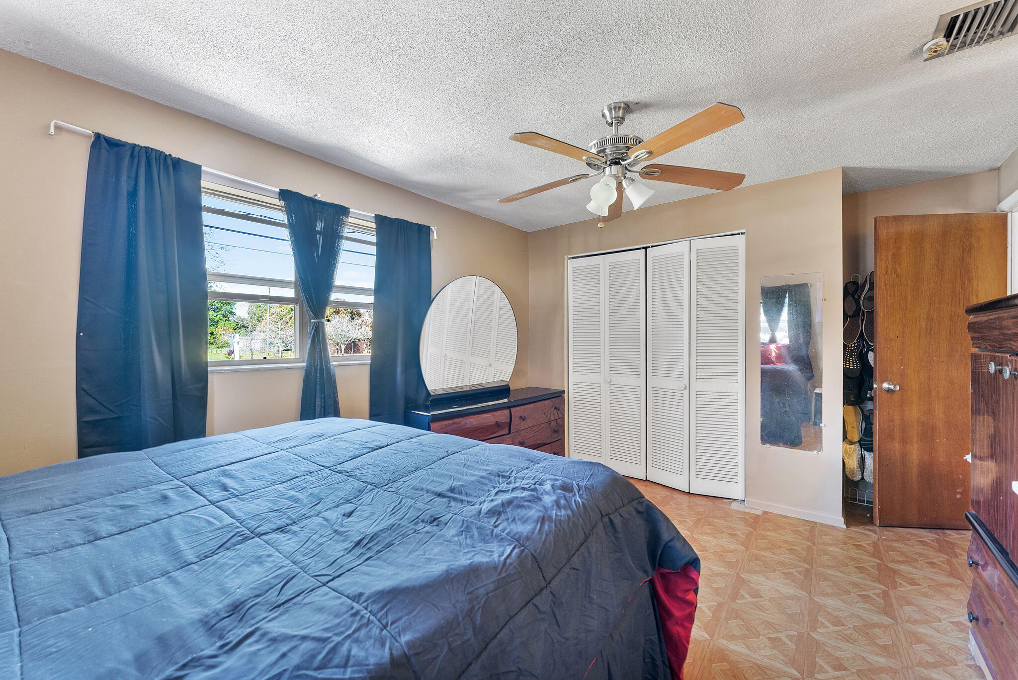 GOLDEN GATE - Residential