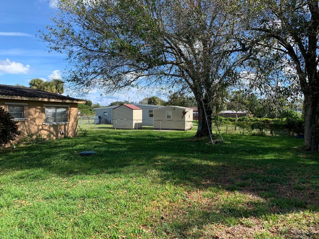 Photo of 363 Hosbine Street, Fort Pierce, FL 34982 (MLS # R10940574)