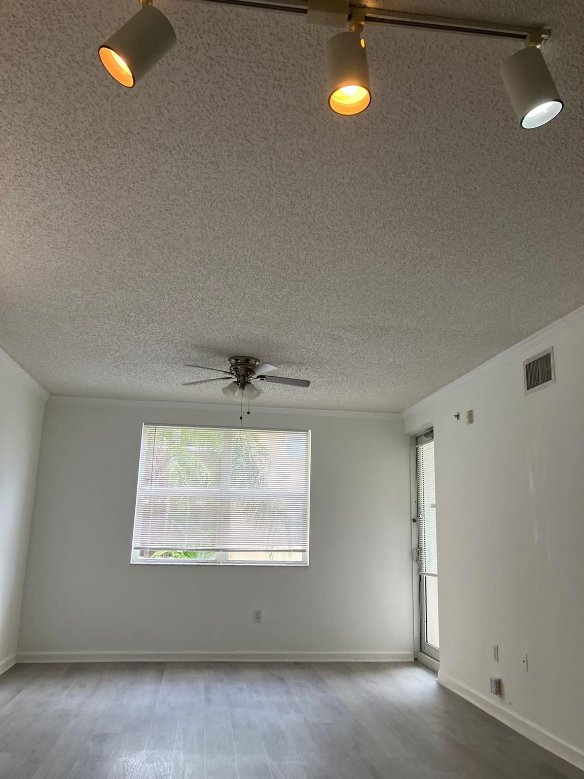 Porto Bellagio Condo - Residential Lease