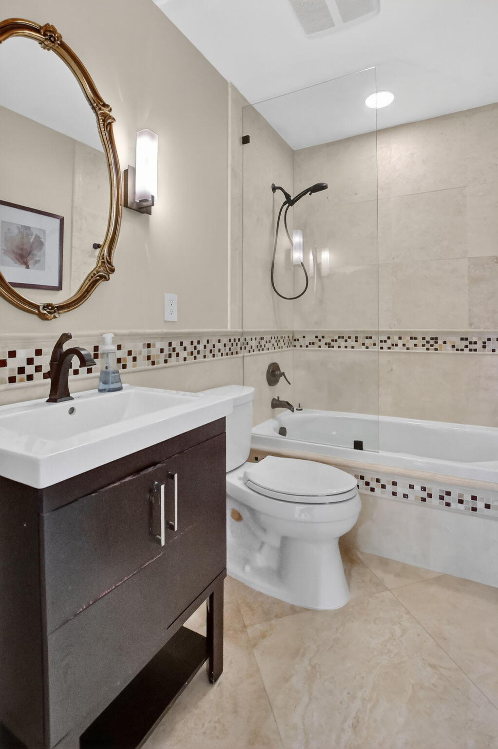 SEVEN SEVENTY EAST CAMINO REAL - Residential