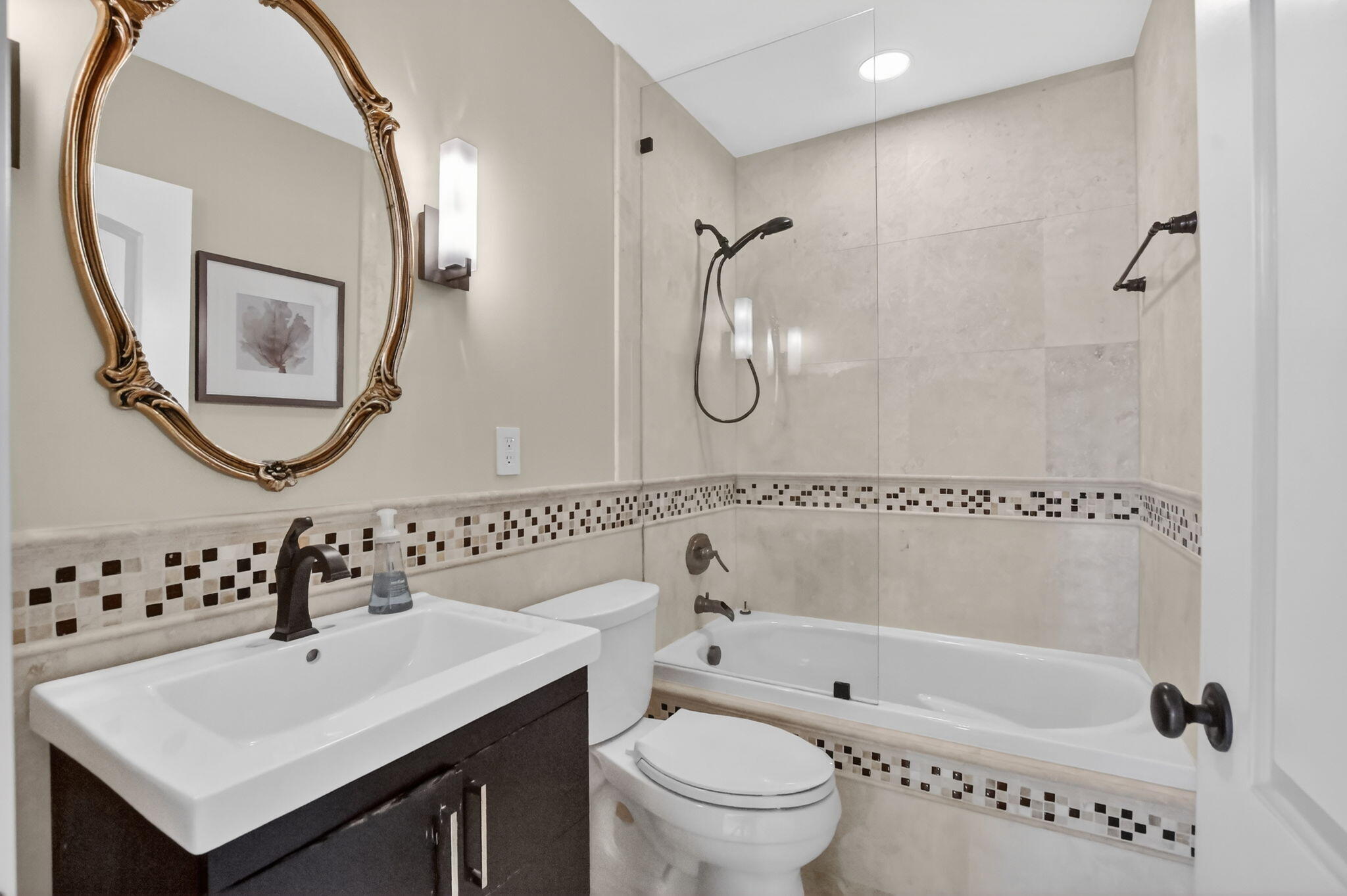 SEVEN SEVENTY EAST CAMINO REAL - Residential