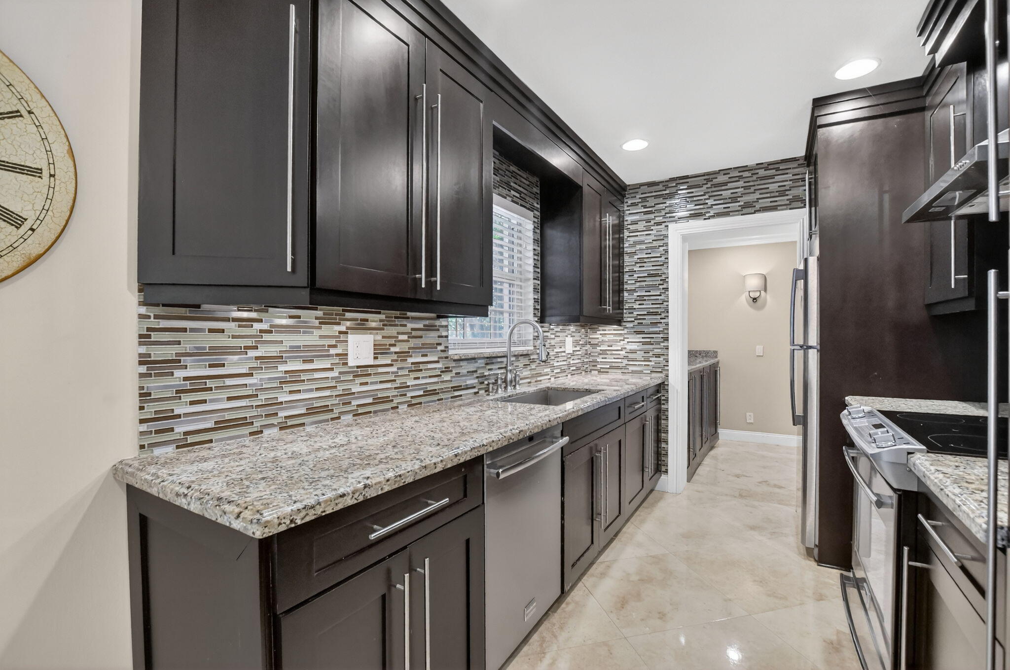 SEVEN SEVENTY EAST CAMINO REAL - Residential