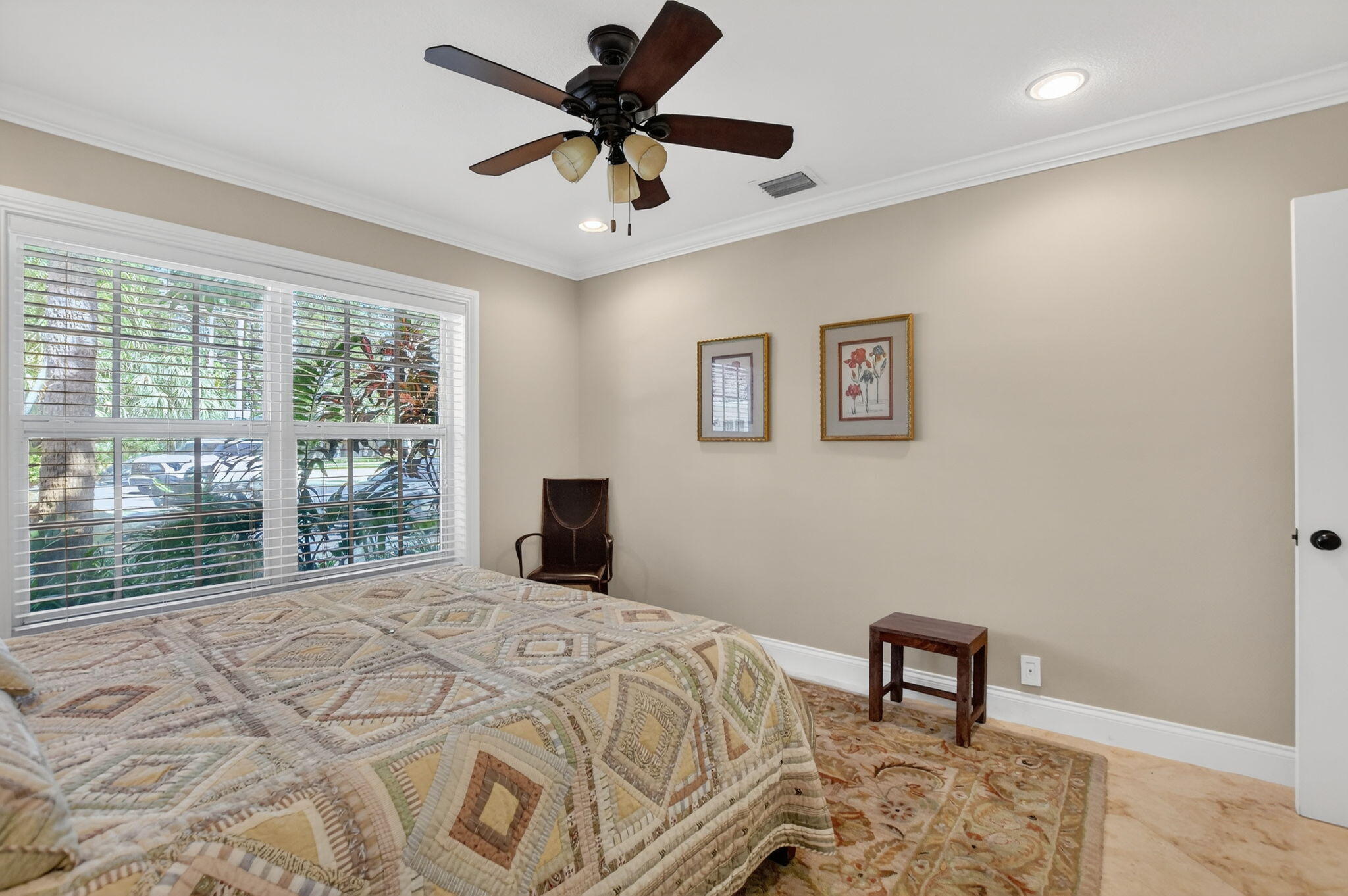 SEVEN SEVENTY EAST CAMINO REAL - Residential