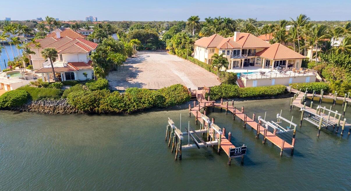 BAY VILLAGE HARBOUR - Residential