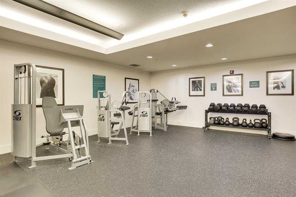 610 CLEMATIS CONDO - Residential Lease