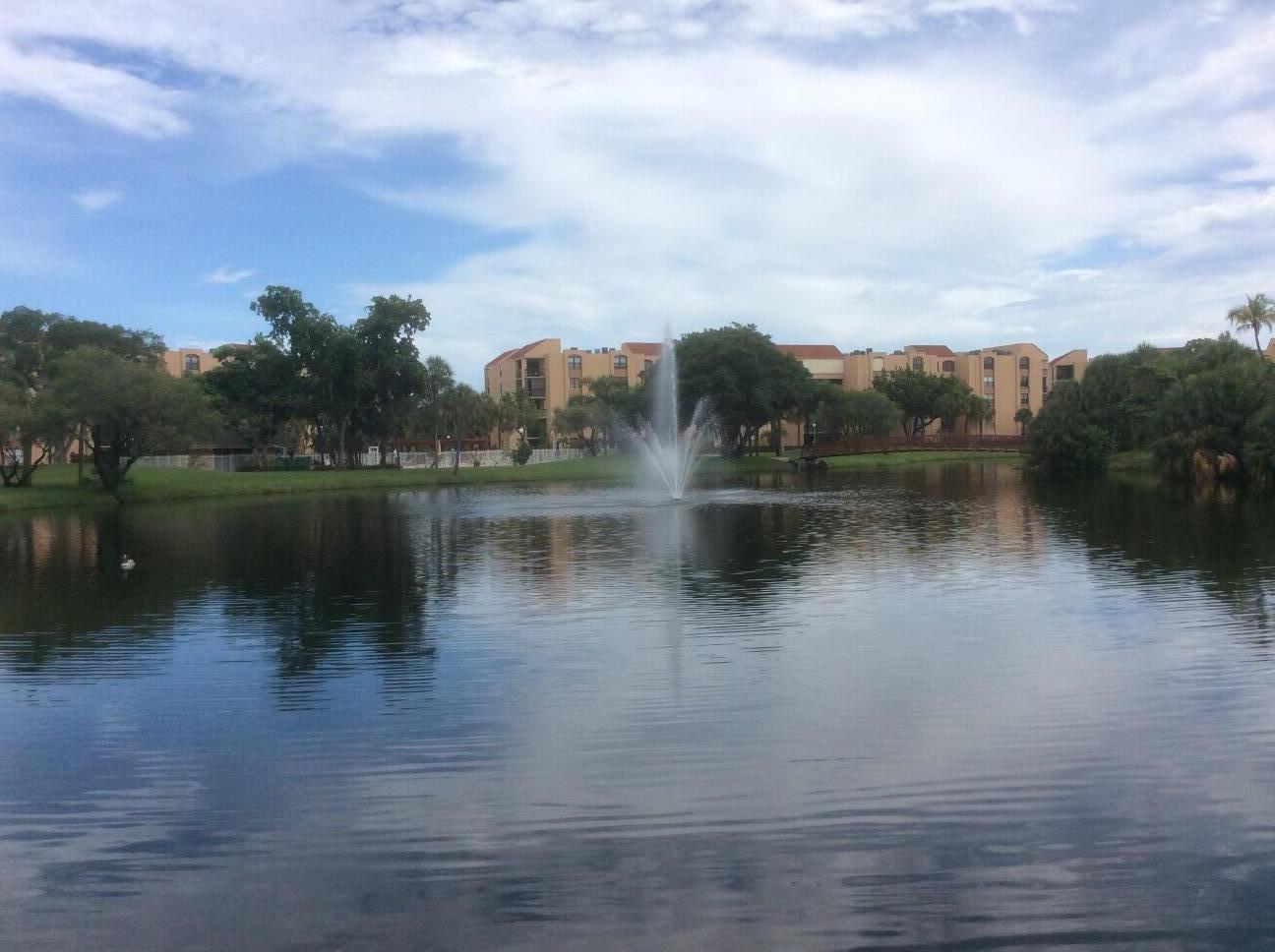 Property available off season only, from June 10th till November 30th. Beautifully furnished and remodeled 2 bedroom 2 bath condo in the prestigious East Delray Beach. Property has a magnificent lake view and a screened patio.Great location, one mile to the beach, walking distance to shops/ restaurants, 2 pools, gym, 24 tennis courts, club house. Brand new wholefoods, publix, trader joes, fresh market and much more just near by. Water, cable, wifi included.