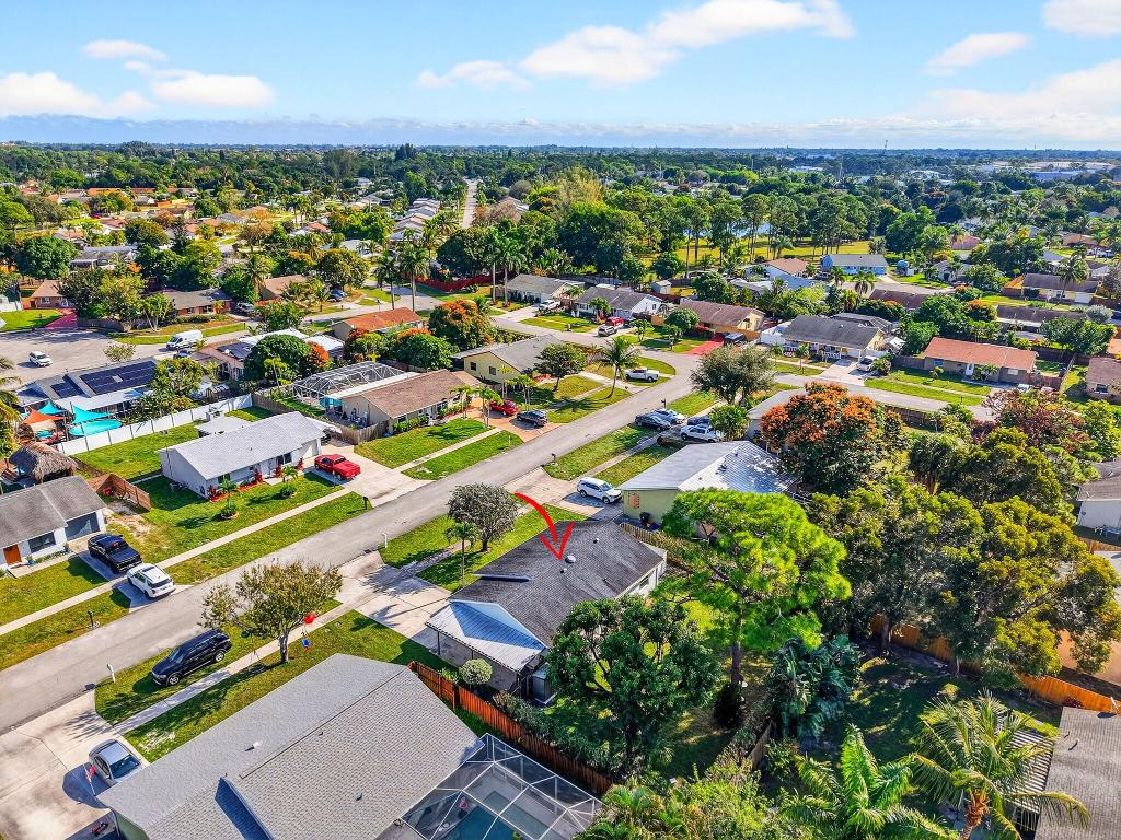 CONCEPT HOMES OF LANTANA 2 - Residential Lease