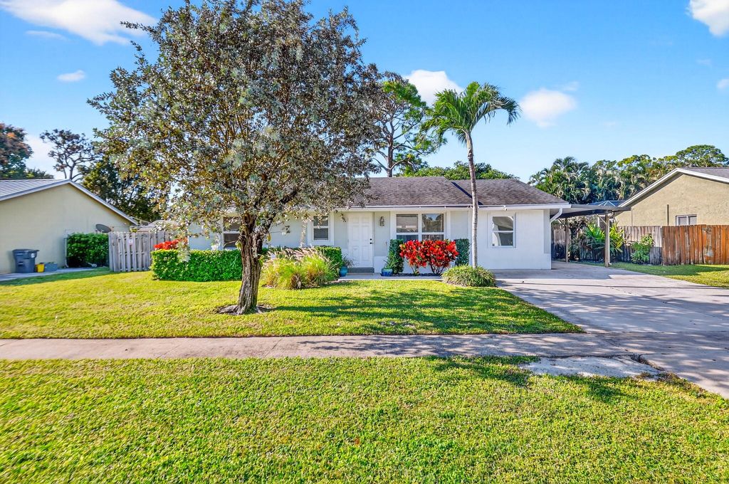 Photo of 4896 Neros Circle, Lake Worth, FL 33463 (MLS # R11150992)