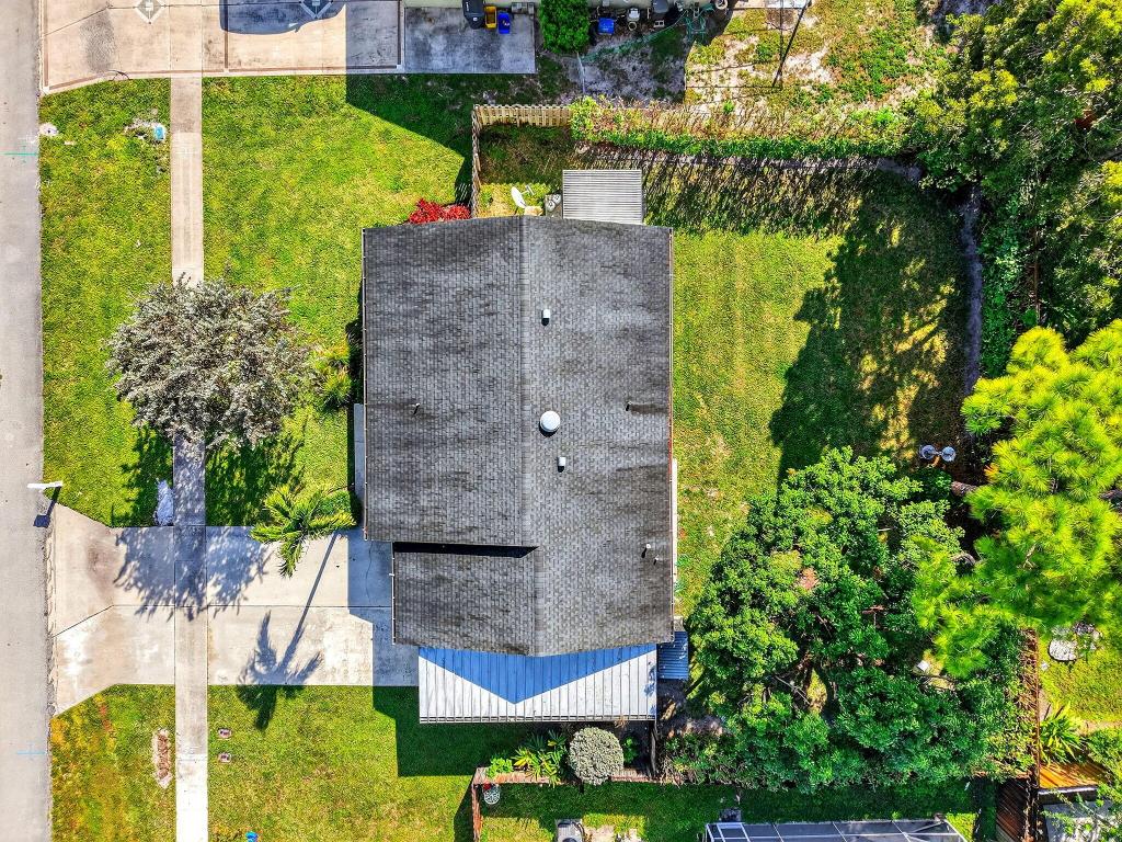 CONCEPT HOMES OF LANTANA 2 - Residential Lease