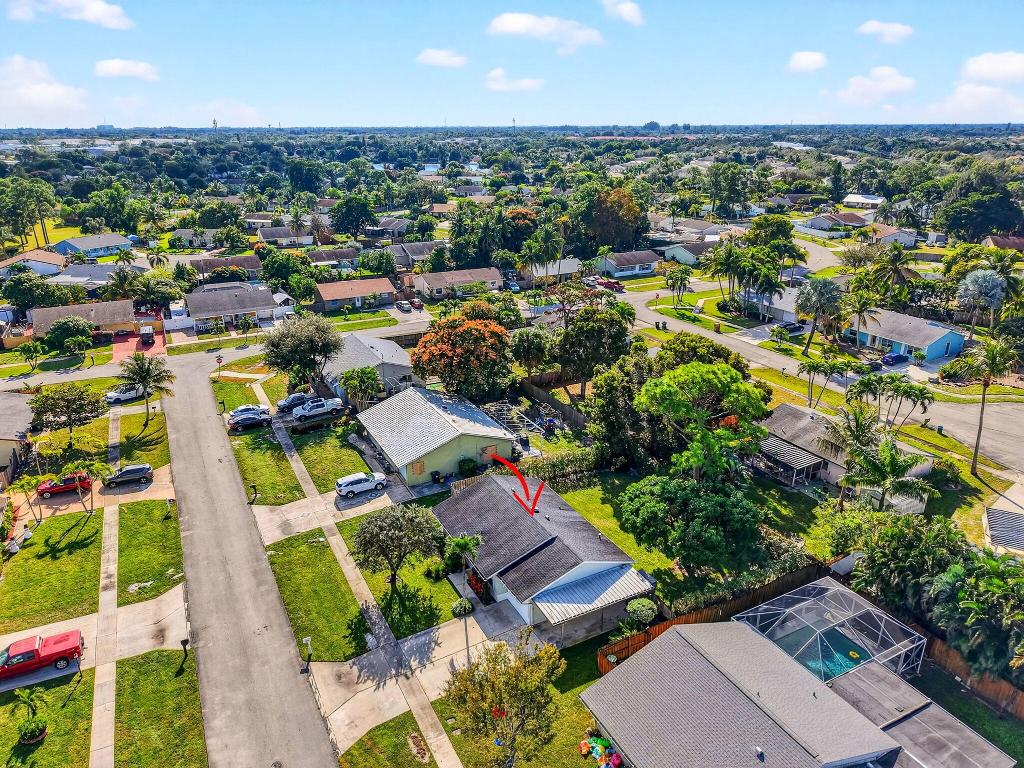 CONCEPT HOMES OF LANTANA 2 - Residential Lease