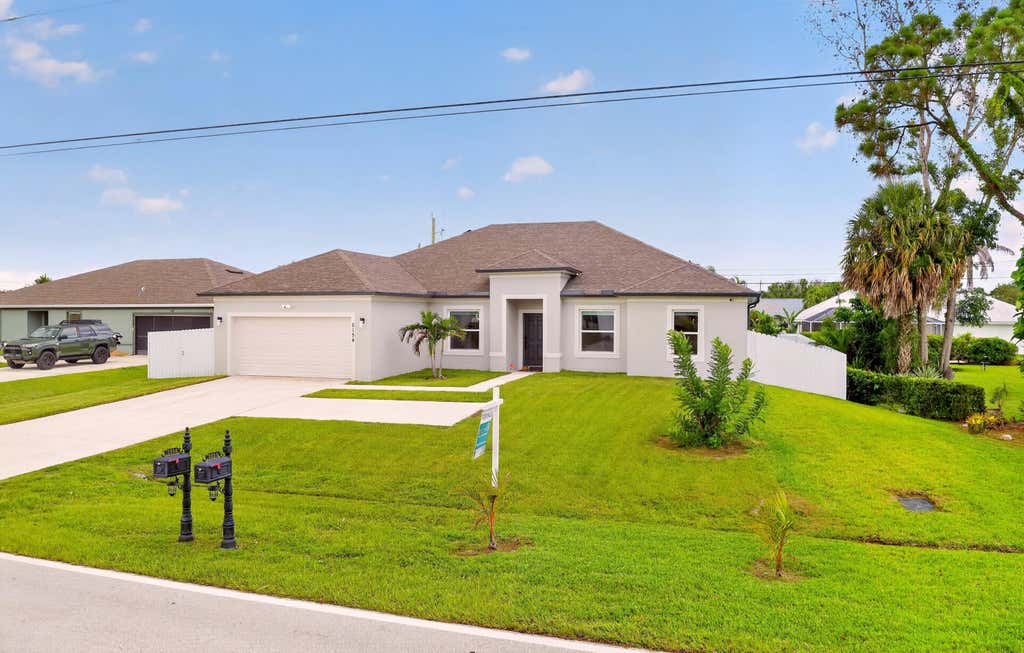Photo of 5154 NW North Macedo Boulevard, Port Saint Lucie, FL 34983 (MLS # B26026450)