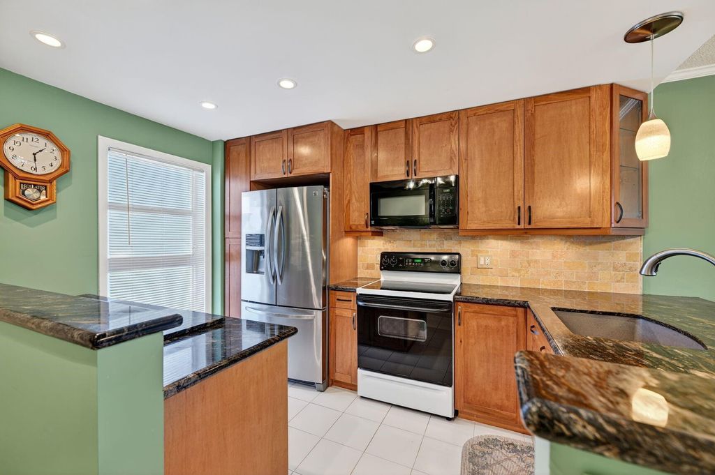 Photo of 1200 SW 12th Street #301, Fort Lauderdale, FL 33315 (MLS # F10552349)