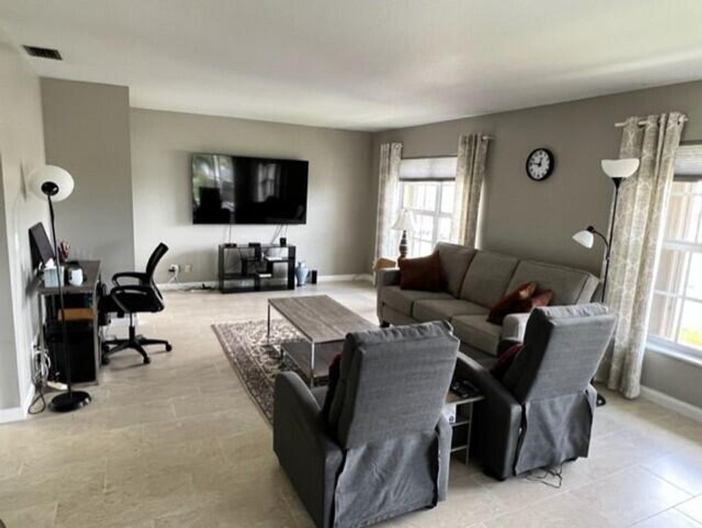 Photo of 5520 Tamberlane Circle #307, Palm Beach Gardens, FL 33418 (MLS # R10800308)