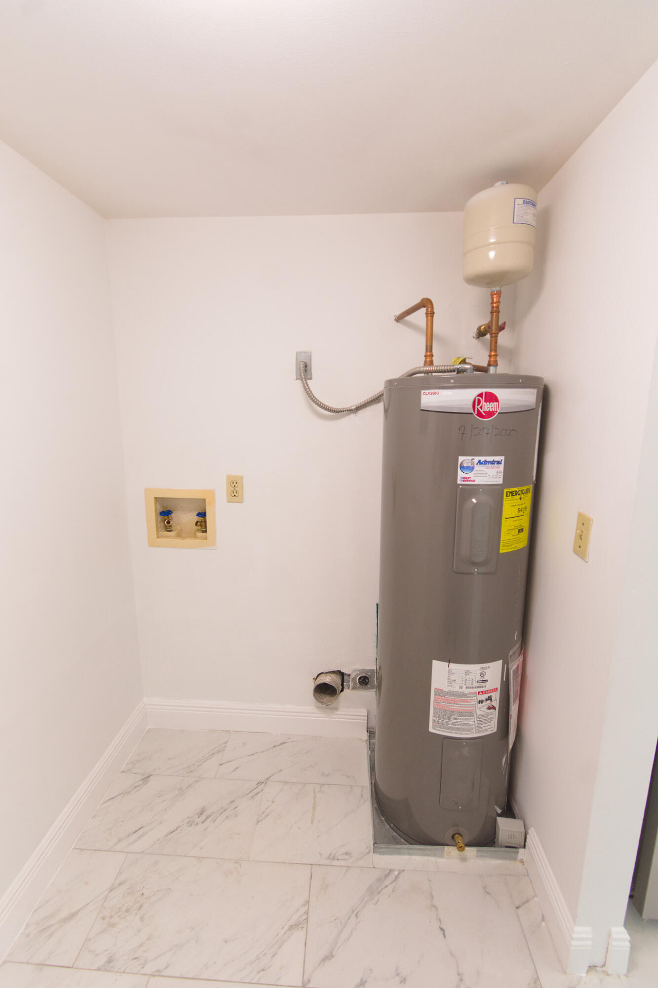 PINE RIDGE AT HAVERHILL CONDO - Residential