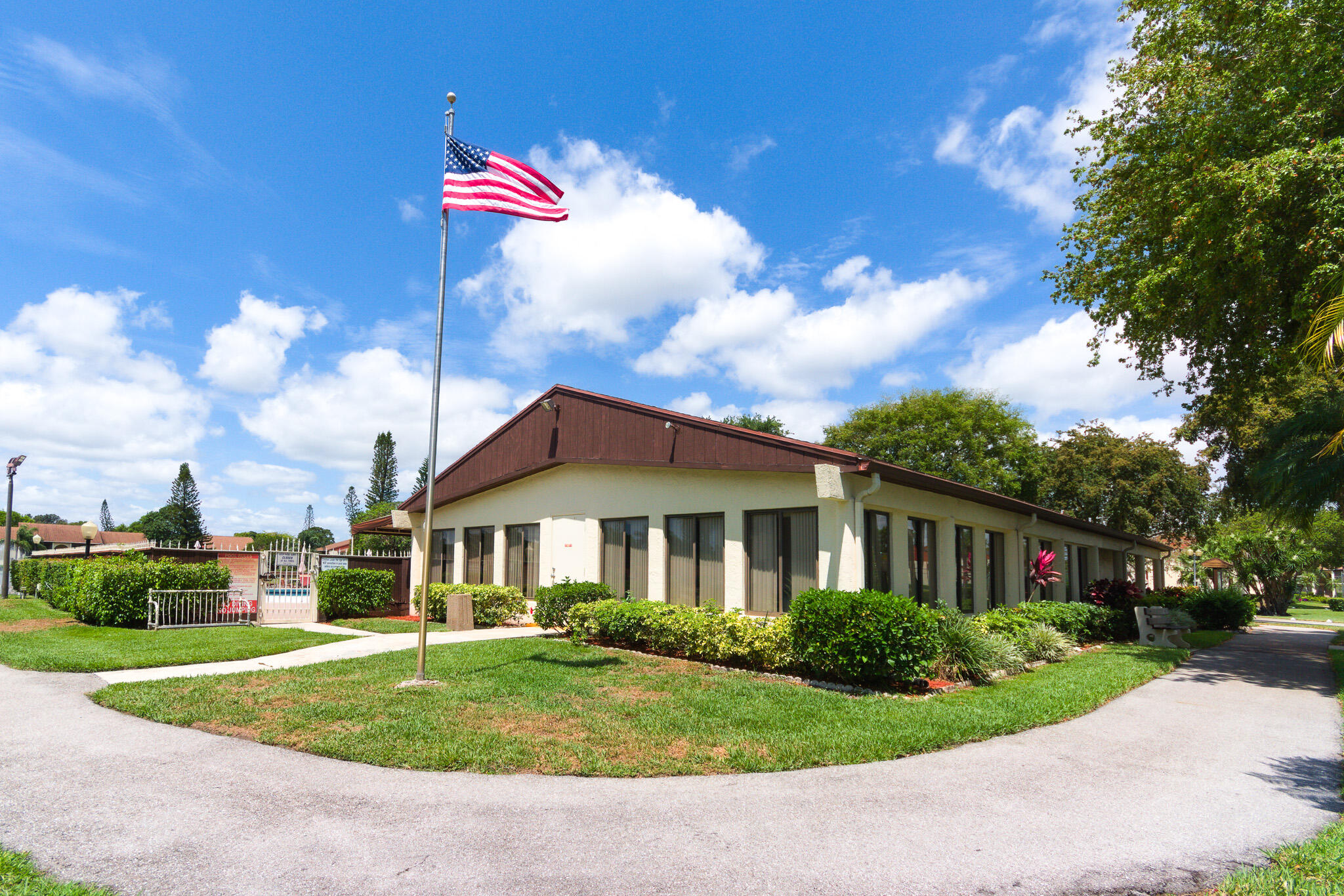 PINE RIDGE AT HAVERHILL CONDO - Residential