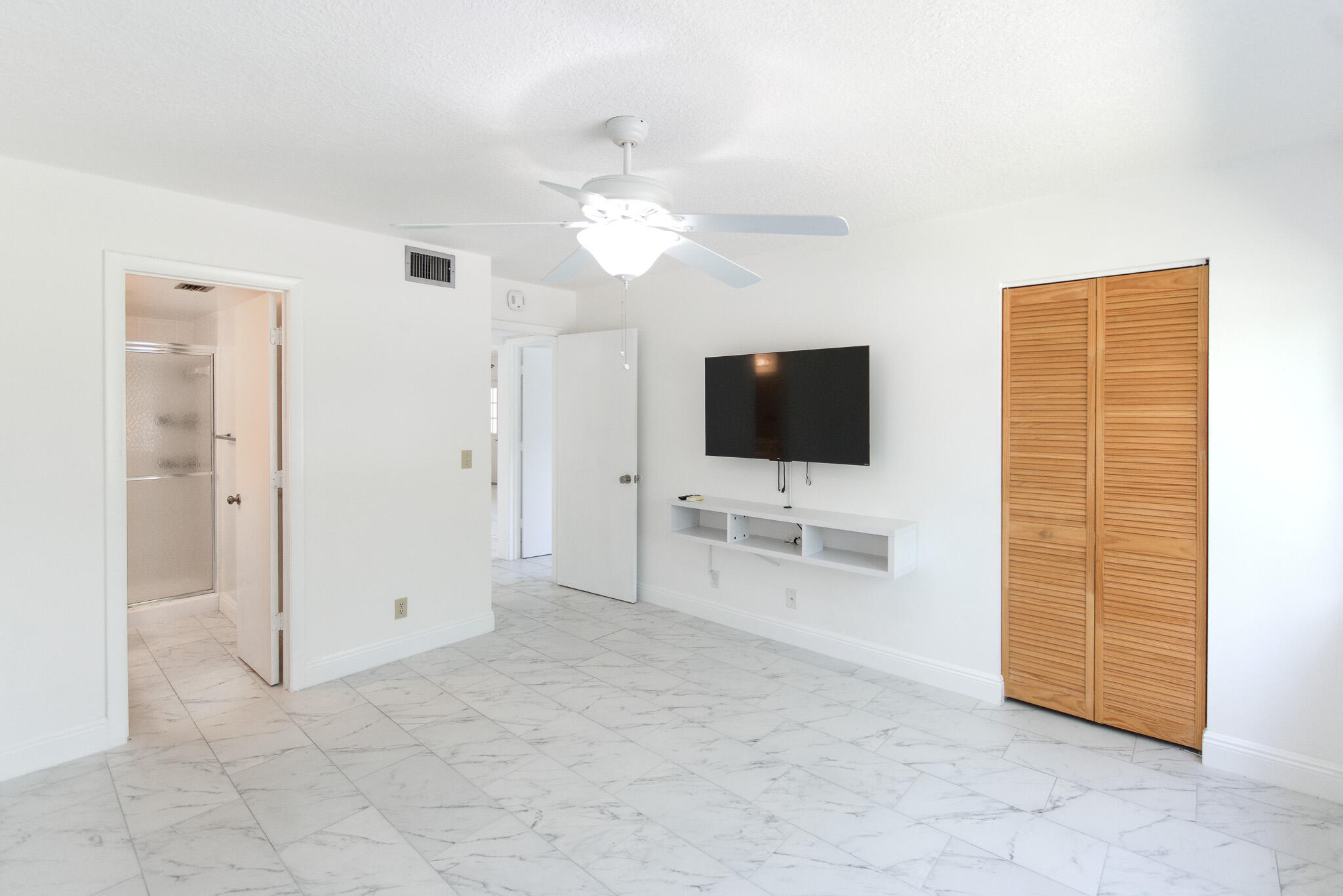 PINE RIDGE AT HAVERHILL CONDO - Residential