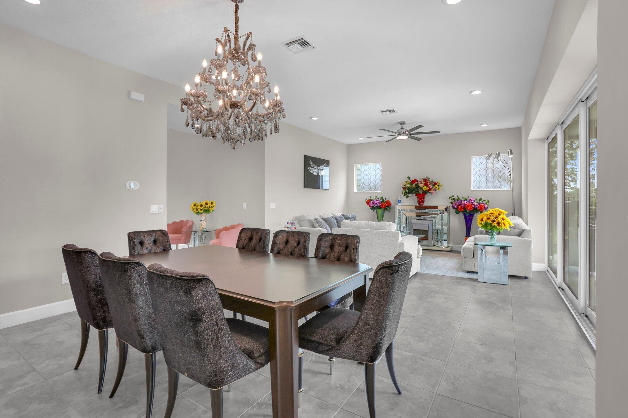 GROVES OF WESTLAKE PHASE - Residential Lease