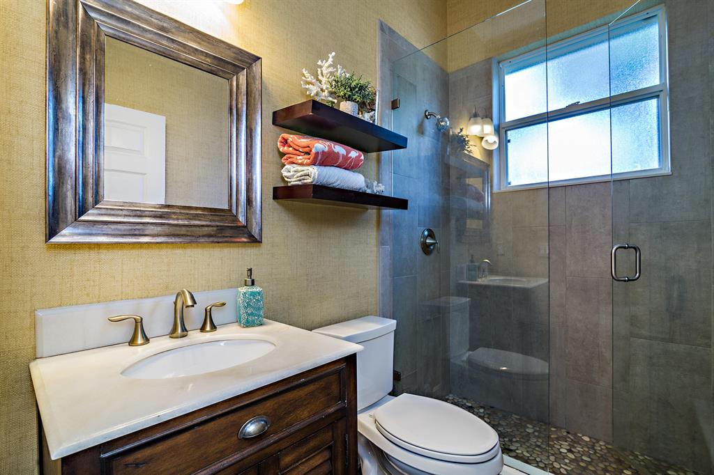 HERITAGE OAKS - Residential Lease