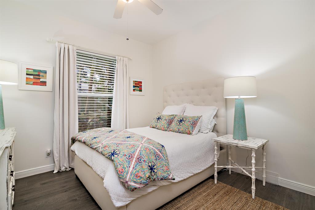 HERITAGE OAKS - Residential Lease