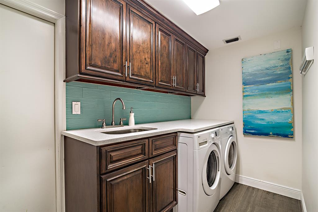 HERITAGE OAKS - Residential Lease