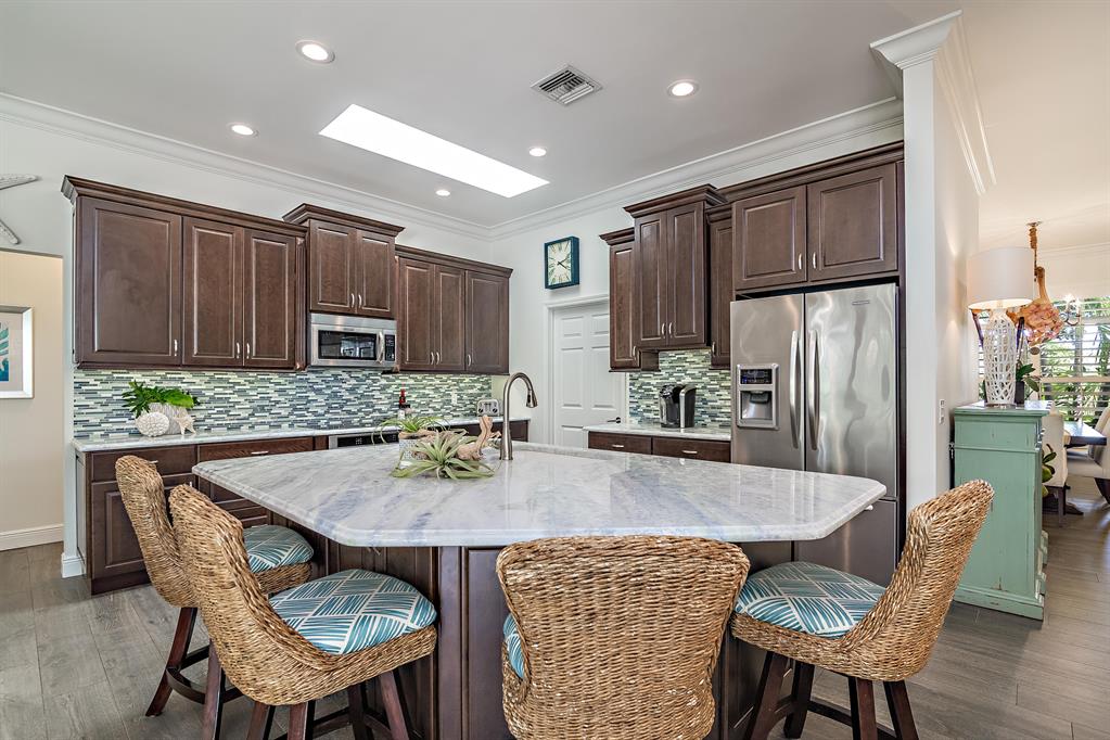 HERITAGE OAKS - Residential Lease