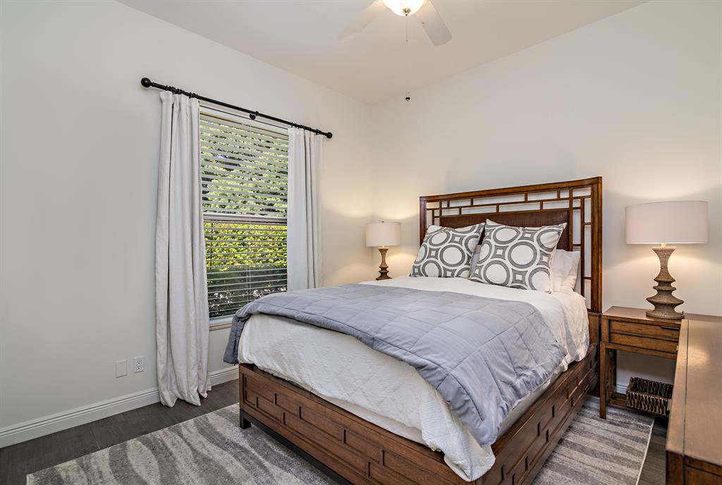 HERITAGE OAKS - Residential Lease