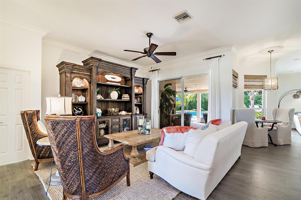 HERITAGE OAKS - Residential Lease