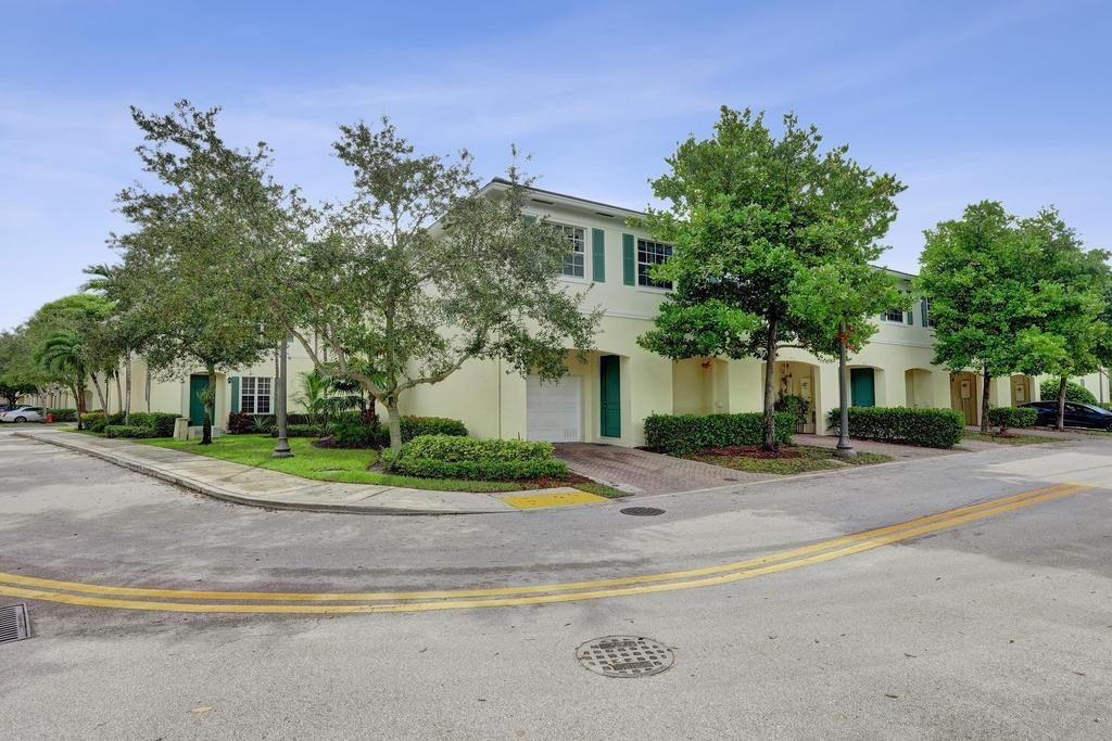 ORCHID GROVE REPLAT II - Residential