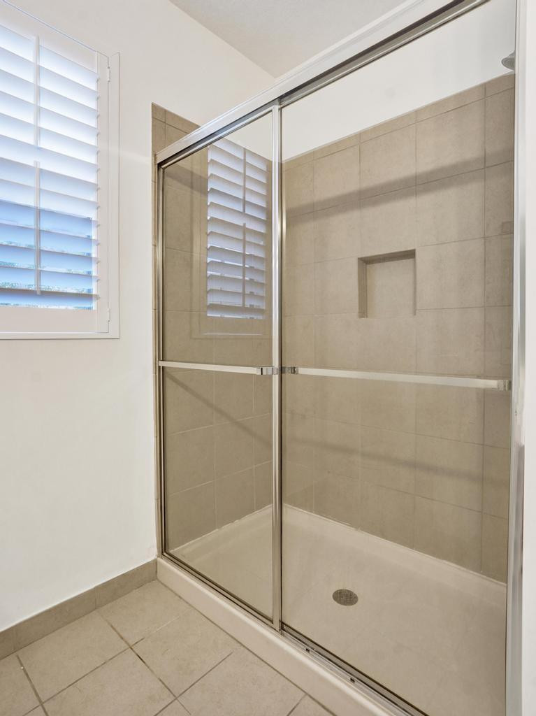 ORCHID GROVE REPLAT II - Residential