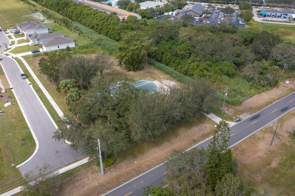 Photo of 2603 Mcneil Road, Fort Pierce, FL 34981 (MLS # R10932980)