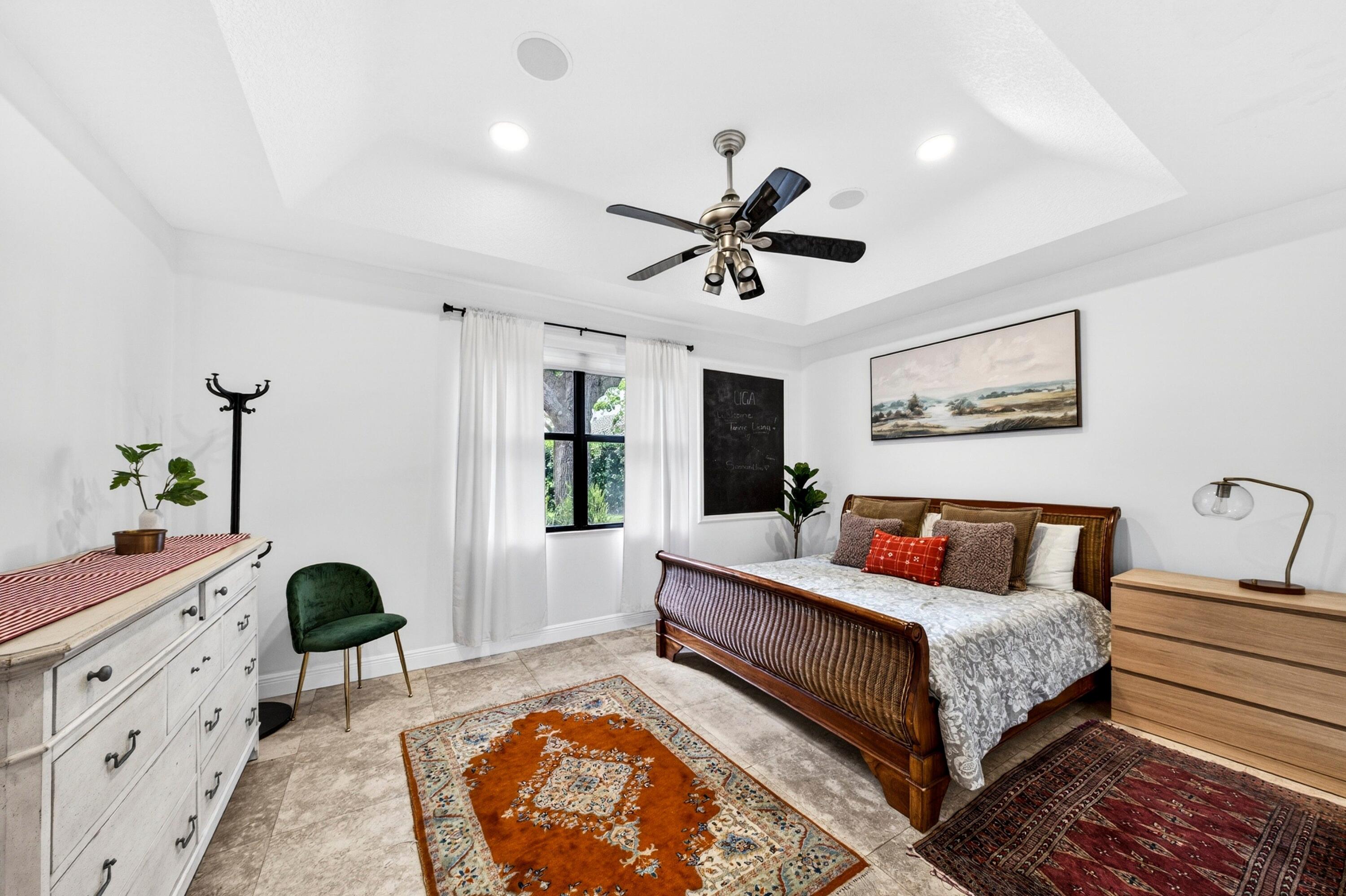 CYPRESS HEAD - Residential