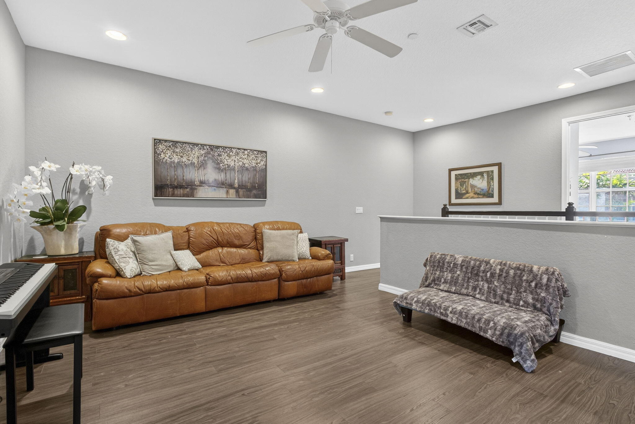 CARRIAGE POINTE TOWNHOMES - Residential