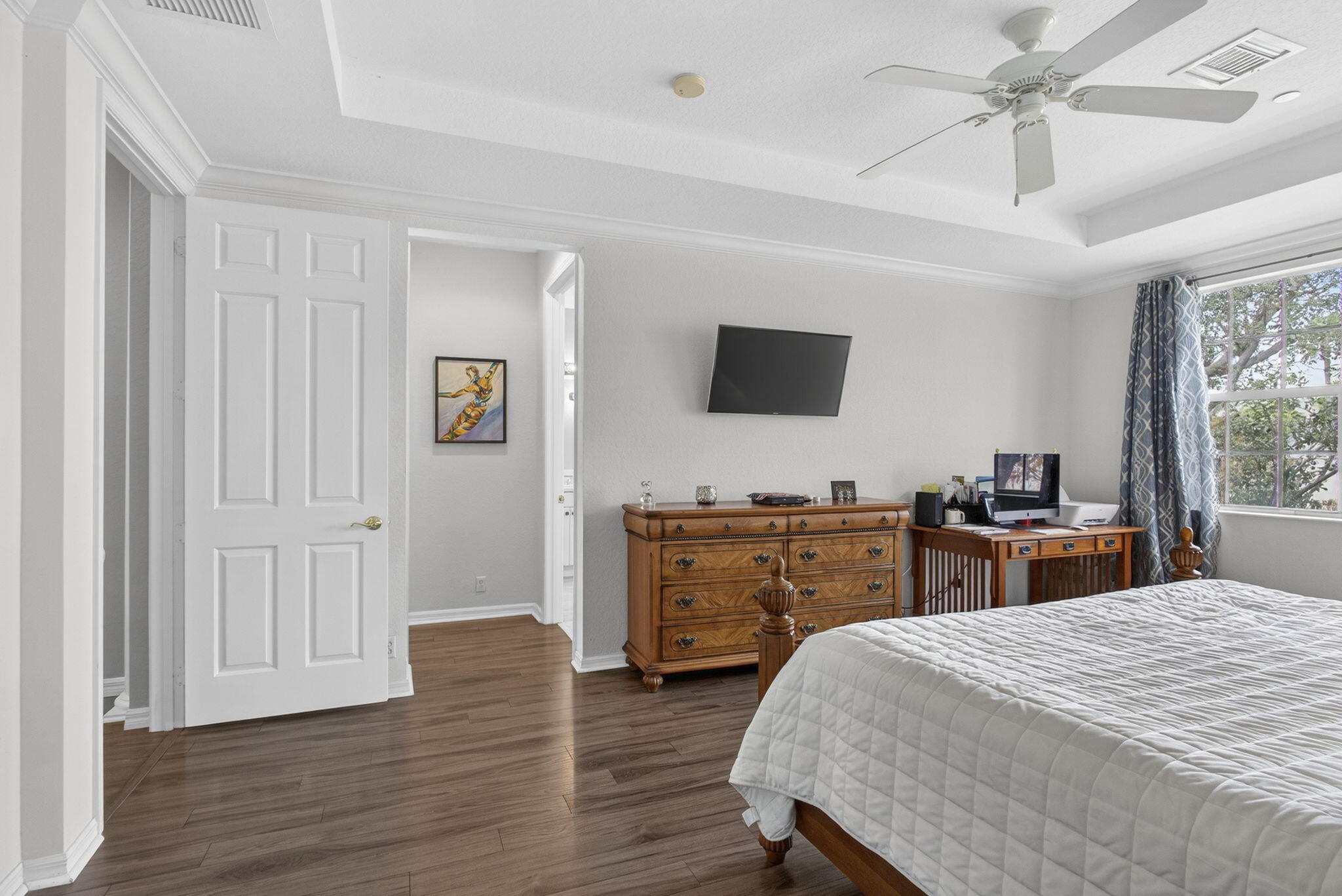 CARRIAGE POINTE TOWNHOMES - Residential