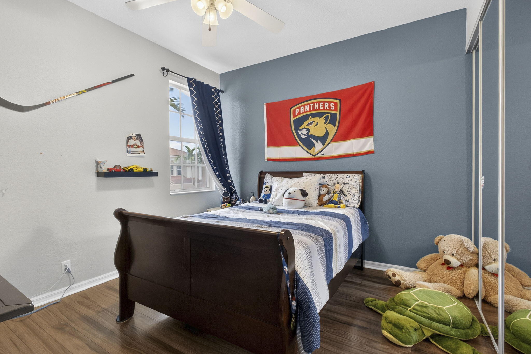 CARRIAGE POINTE TOWNHOMES - Residential